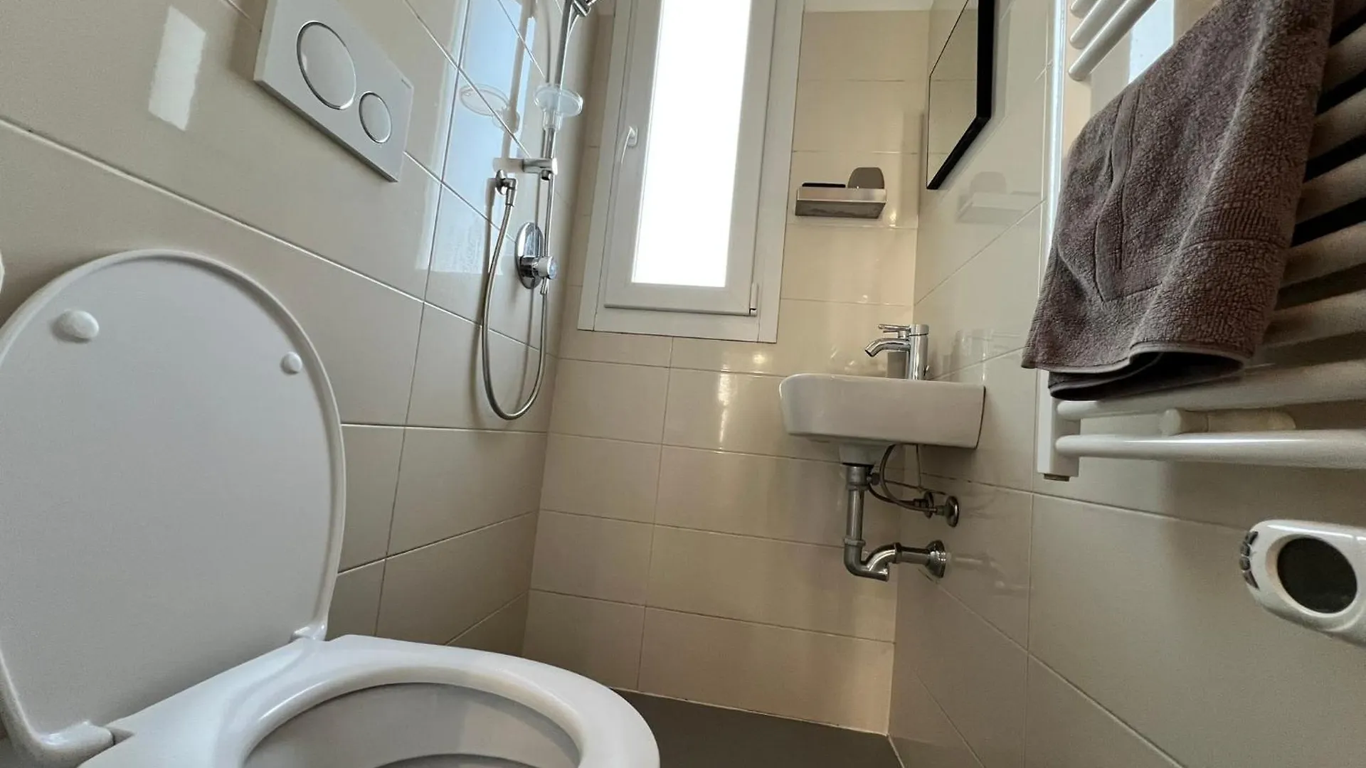 Alexas'S Home - Wi-Fi, Netflix Milan